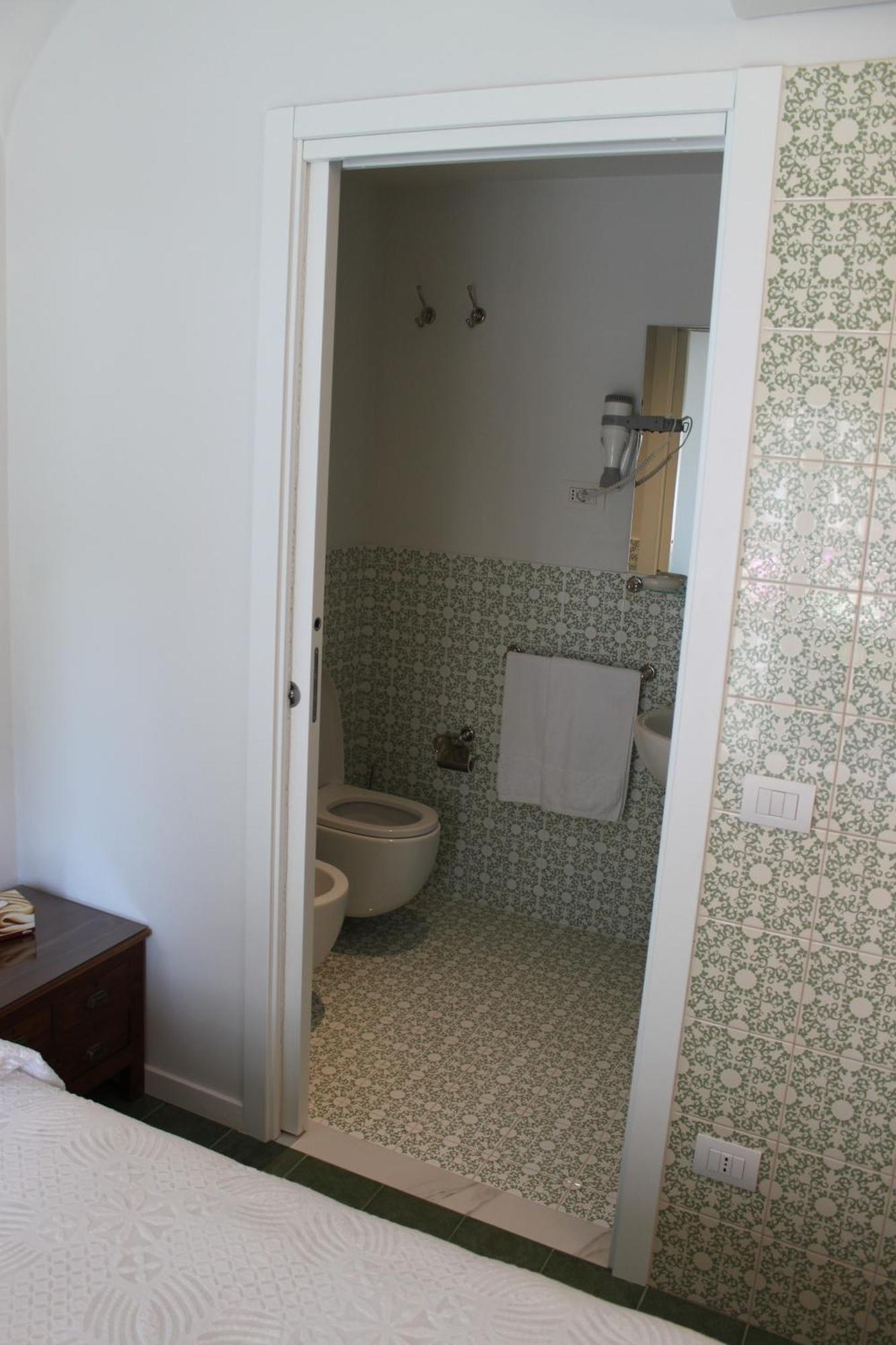 ミラノ アブラカダブラ トルトーナ Bed & Breakfast エクステリア 写真
